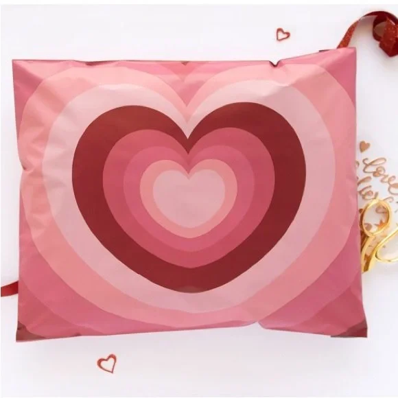 Hearts ❤️ Poly Mailers 10x13 Pack of 25 - Picture 1 of 7